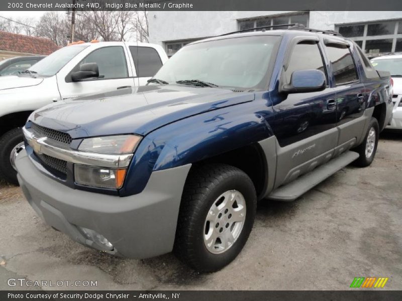 Indigo Blue Metallic / Graphite 2002 Chevrolet Avalanche 4WD