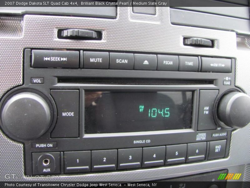 Controls of 2007 Dakota SLT Quad Cab 4x4