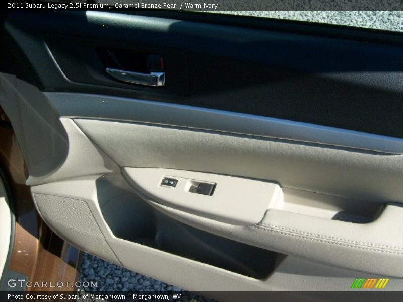 Caramel Bronze Pearl / Warm Ivory 2011 Subaru Legacy 2.5i Premium