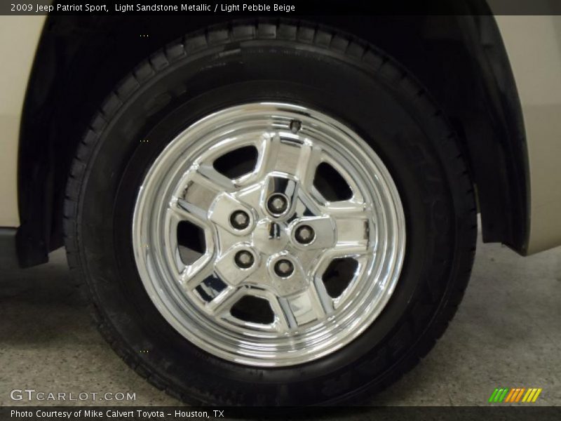 Light Sandstone Metallic / Light Pebble Beige 2009 Jeep Patriot Sport