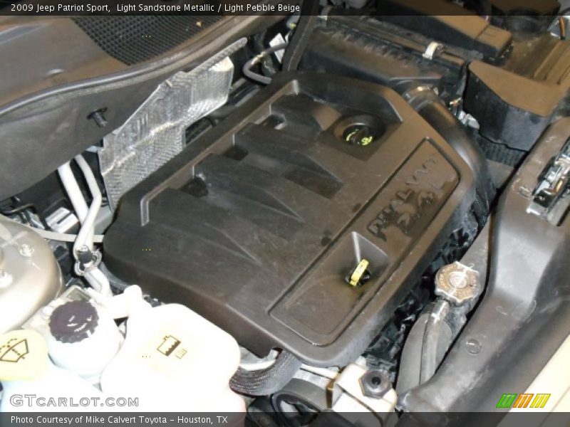 Light Sandstone Metallic / Light Pebble Beige 2009 Jeep Patriot Sport