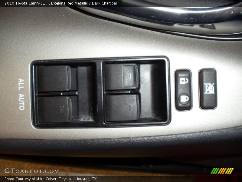 Barcelona Red Metallic / Dark Charcoal 2010 Toyota Camry SE