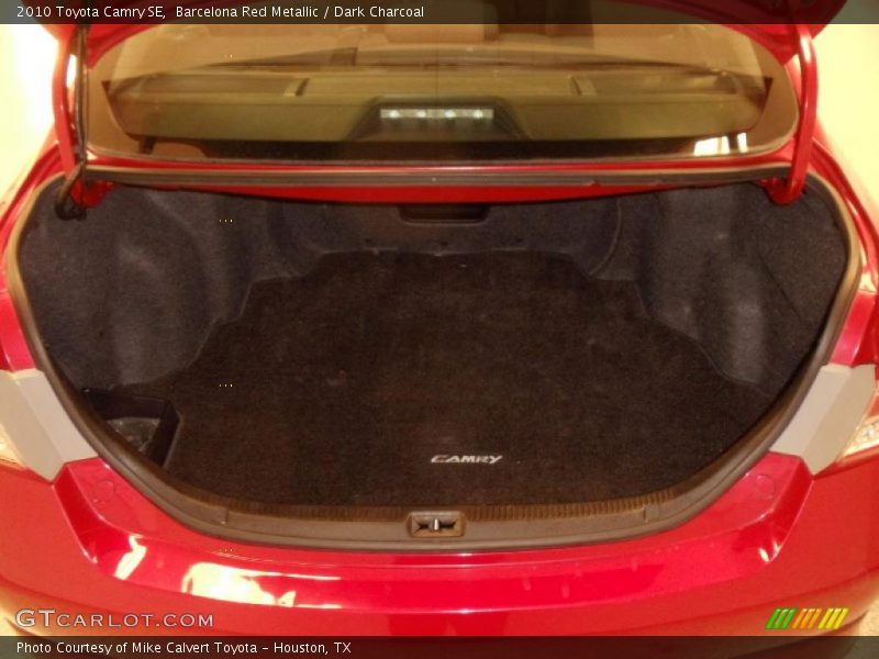 Barcelona Red Metallic / Dark Charcoal 2010 Toyota Camry SE