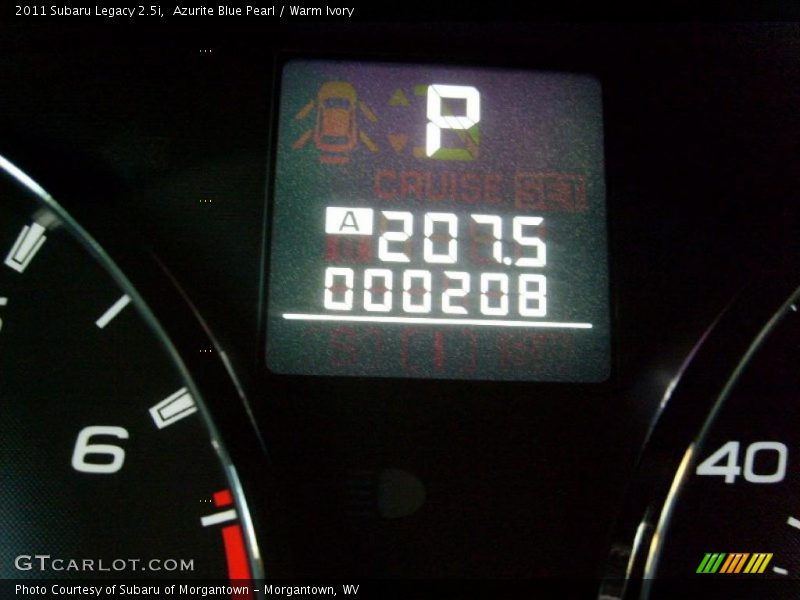 Azurite Blue Pearl / Warm Ivory 2011 Subaru Legacy 2.5i