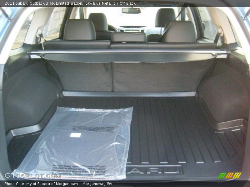  2011 Outback 3.6R Limited Wagon Trunk
