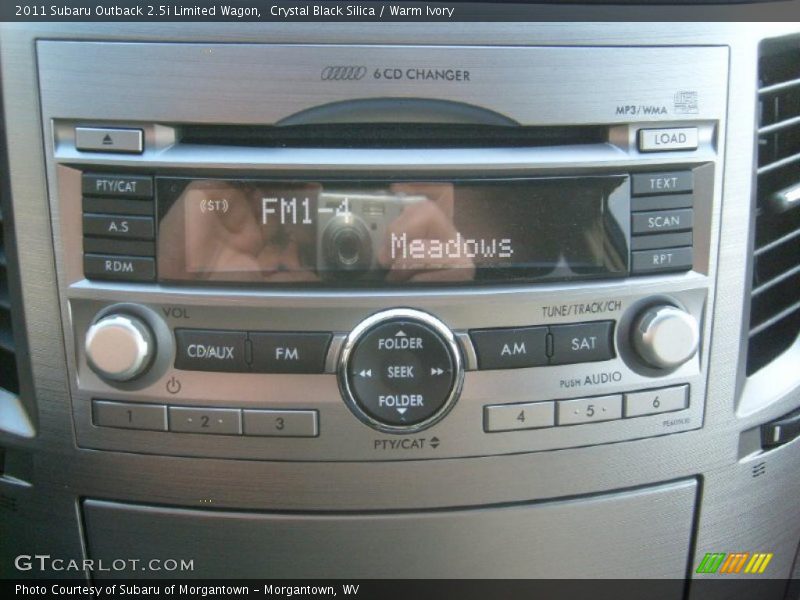 Crystal Black Silica / Warm Ivory 2011 Subaru Outback 2.5i Limited Wagon