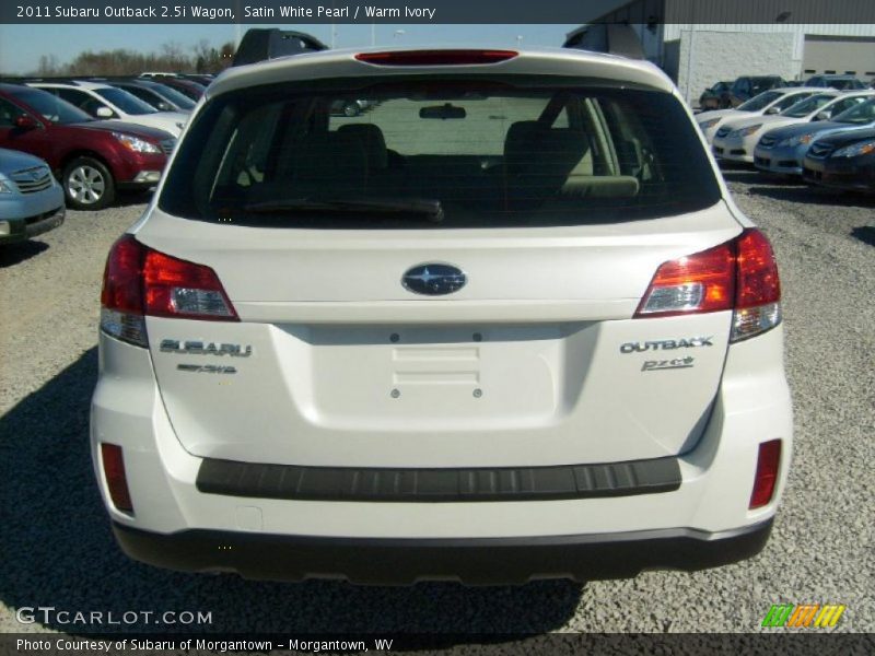 Satin White Pearl / Warm Ivory 2011 Subaru Outback 2.5i Wagon