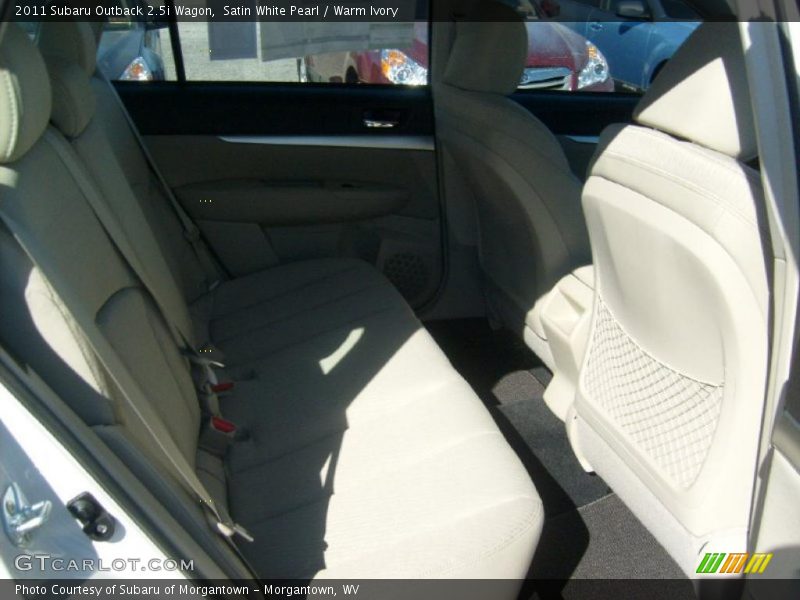 Satin White Pearl / Warm Ivory 2011 Subaru Outback 2.5i Wagon