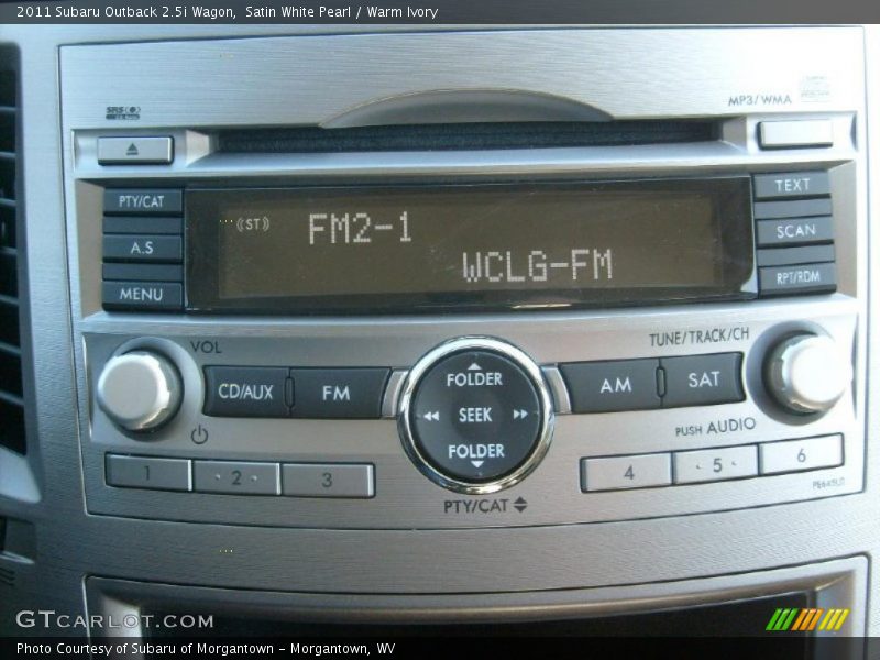 Satin White Pearl / Warm Ivory 2011 Subaru Outback 2.5i Wagon