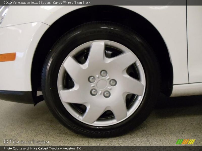 Candy White / Titan Black 2010 Volkswagen Jetta S Sedan