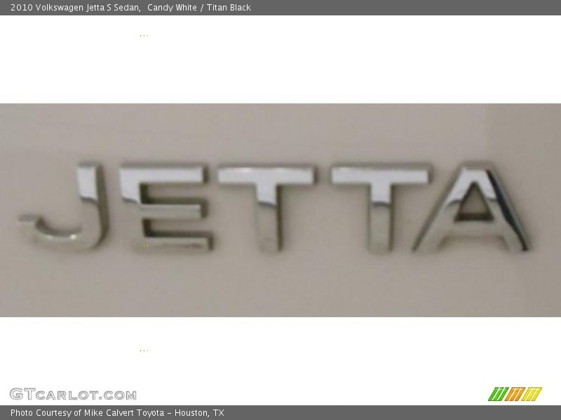 Candy White / Titan Black 2010 Volkswagen Jetta S Sedan