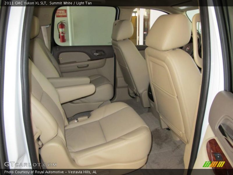 Summit White / Light Tan 2011 GMC Yukon XL SLT