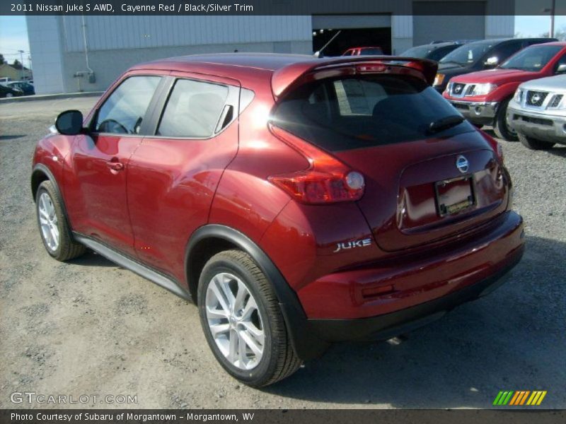  2011 Juke S AWD Cayenne Red