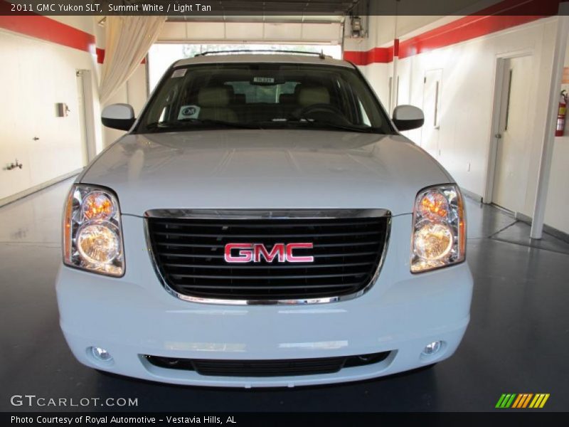 Summit White / Light Tan 2011 GMC Yukon SLT