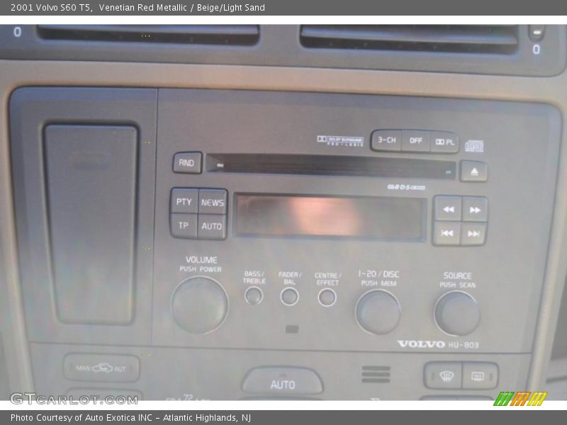 Venetian Red Metallic / Beige/Light Sand 2001 Volvo S60 T5