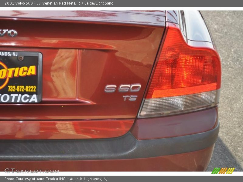 Venetian Red Metallic / Beige/Light Sand 2001 Volvo S60 T5