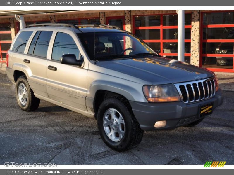 Silverstone Metallic / Agate 2000 Jeep Grand Cherokee Laredo 4x4