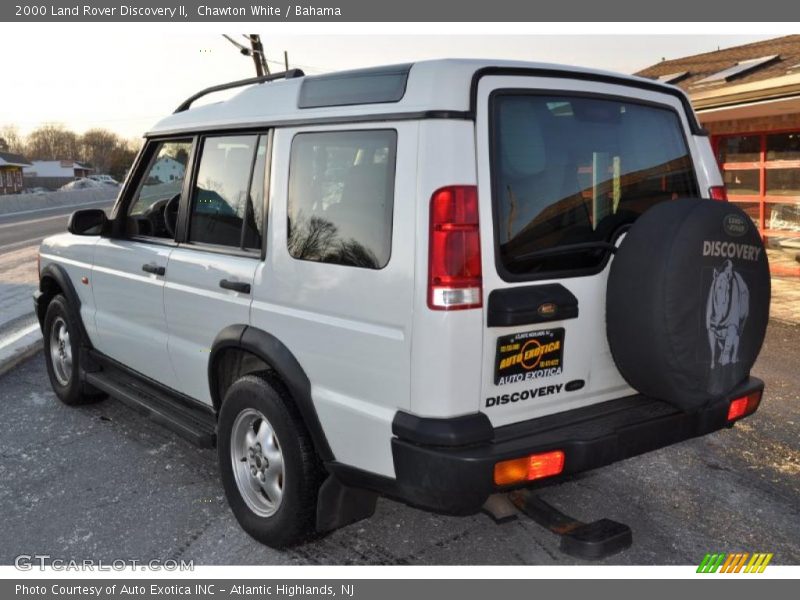 Chawton White / Bahama 2000 Land Rover Discovery II