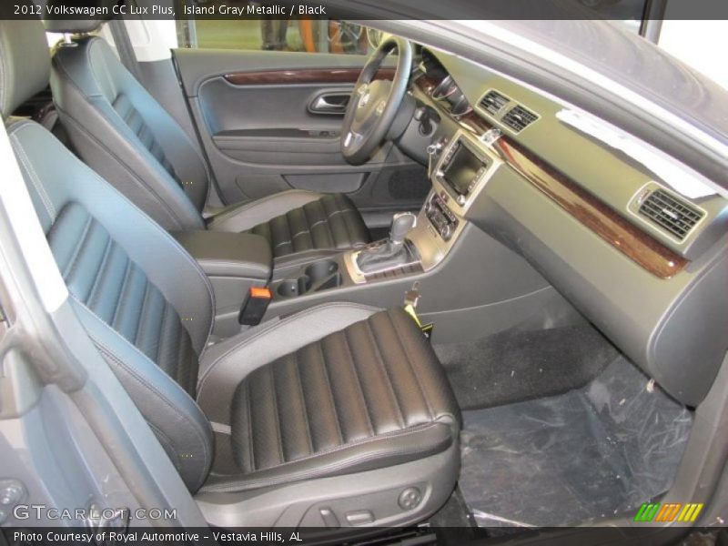 2012 CC Lux Plus Black Interior