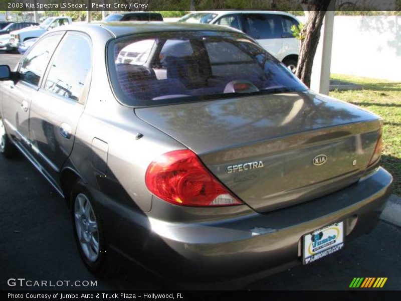 Pewter Grey / Grey 2003 Kia Spectra LS Sedan