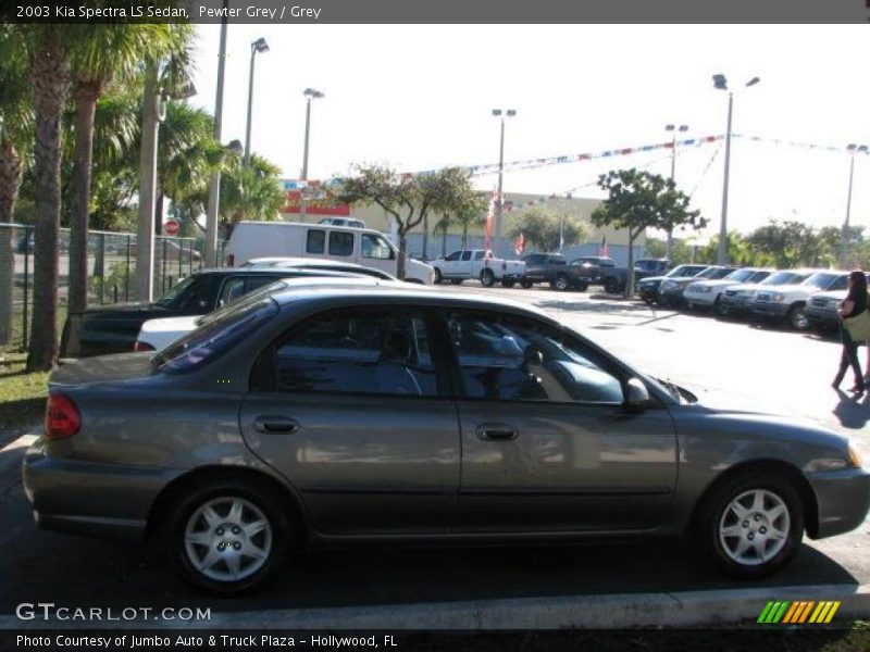 Pewter Grey / Grey 2003 Kia Spectra LS Sedan