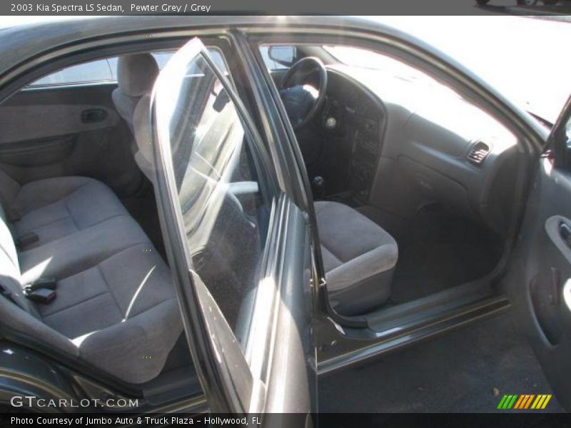 Pewter Grey / Grey 2003 Kia Spectra LS Sedan