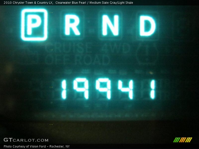 Clearwater Blue Pearl / Medium Slate Gray/Light Shale 2010 Chrysler Town & Country LX