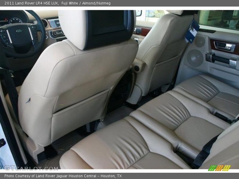 Fuji White / Almond/Nutmeg 2011 Land Rover LR4 HSE LUX