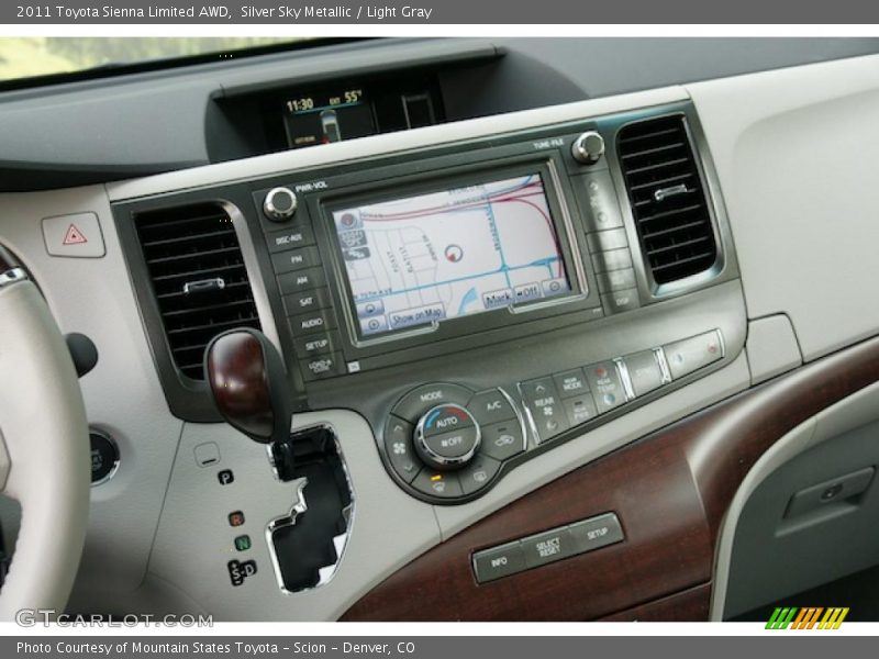 Navigation of 2011 Sienna Limited AWD