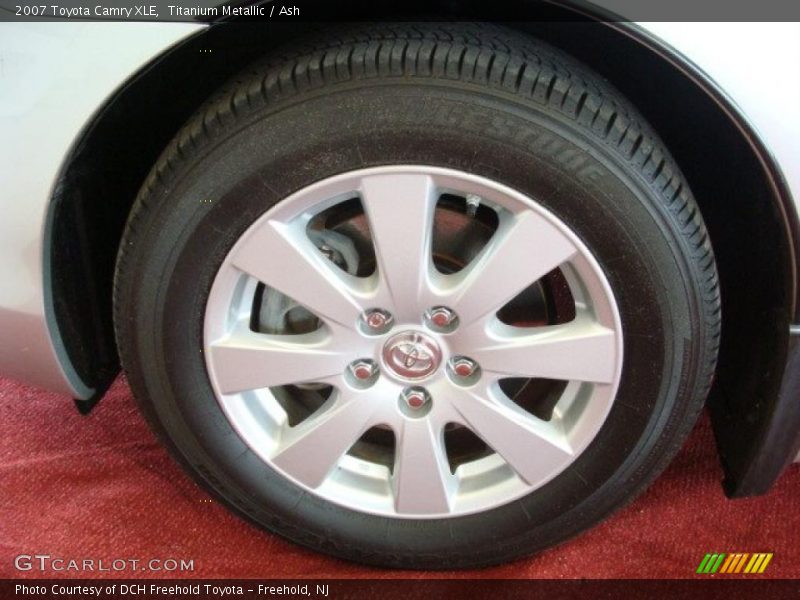 Titanium Metallic / Ash 2007 Toyota Camry XLE
