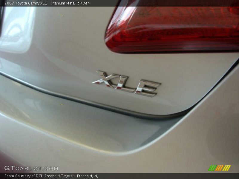 Titanium Metallic / Ash 2007 Toyota Camry XLE