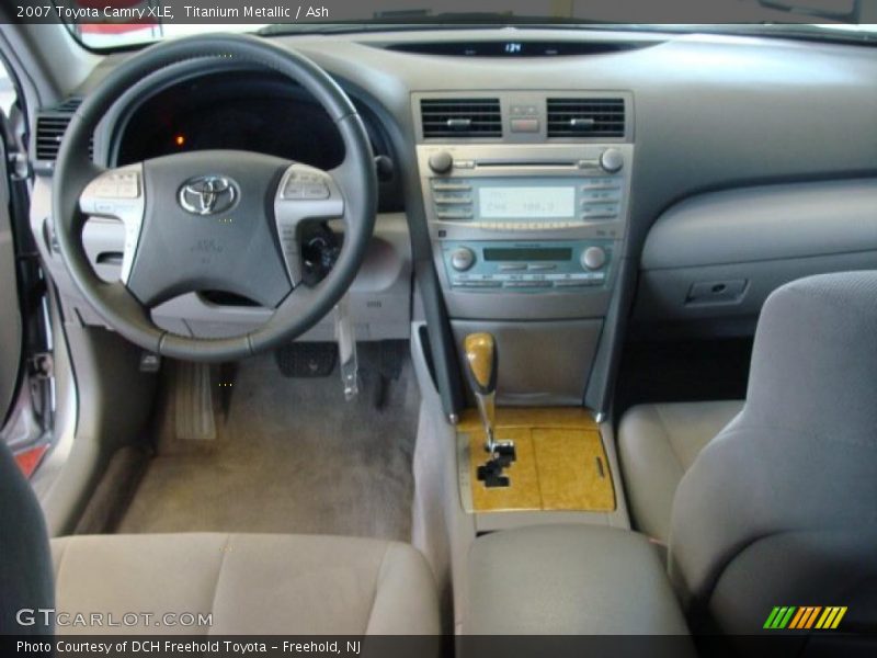 Titanium Metallic / Ash 2007 Toyota Camry XLE