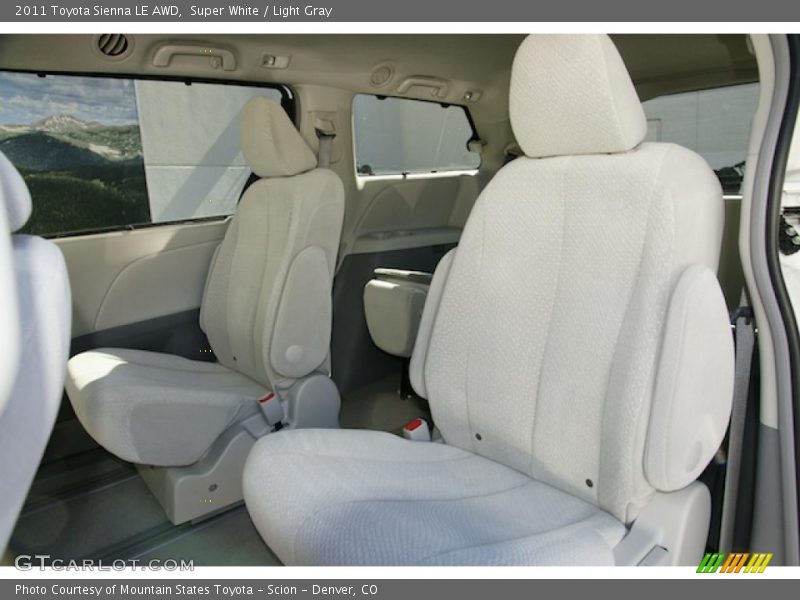 Super White / Light Gray 2011 Toyota Sienna LE AWD