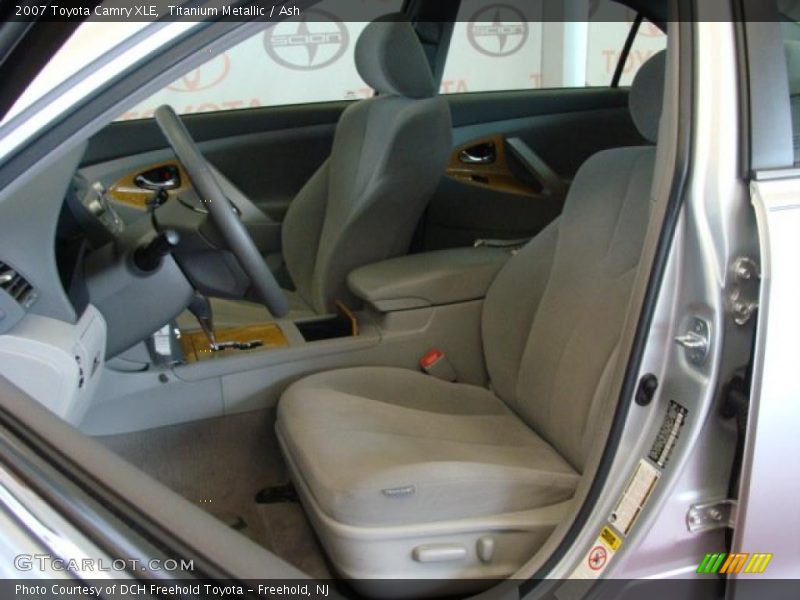 Titanium Metallic / Ash 2007 Toyota Camry XLE