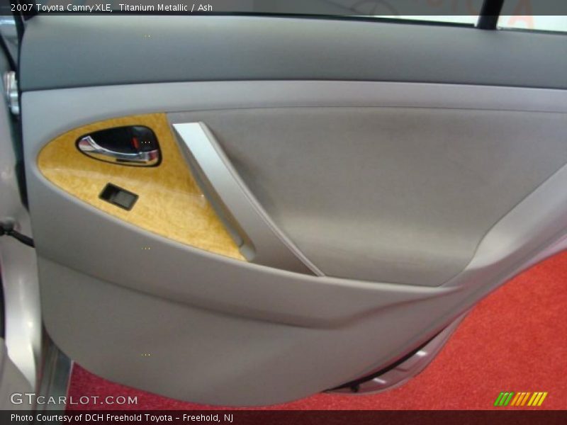 Titanium Metallic / Ash 2007 Toyota Camry XLE
