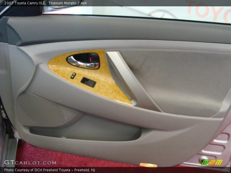 Titanium Metallic / Ash 2007 Toyota Camry XLE