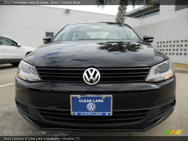 Black / Cornsilk Beige 2011 Volkswagen Jetta SE Sedan