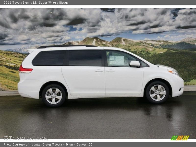 Super White / Bisque 2011 Toyota Sienna LE