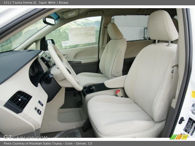 Super White / Bisque 2011 Toyota Sienna LE