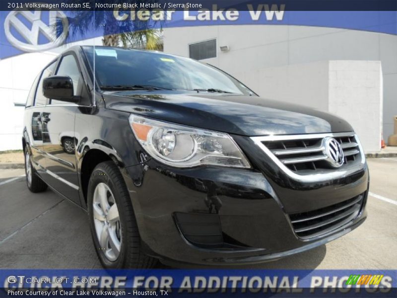 Nocturne Black Metallic / Sierra Stone 2011 Volkswagen Routan SE