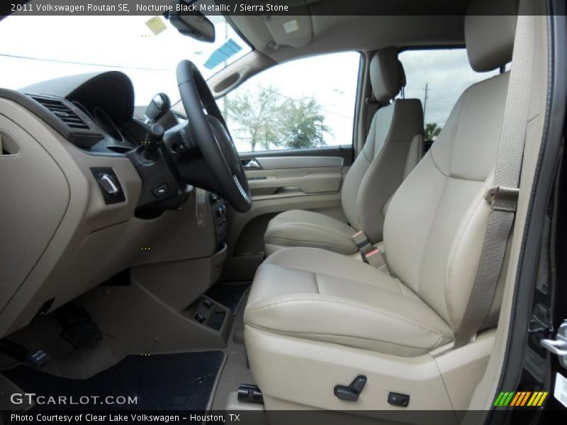  2011 Routan SE Sierra Stone Interior