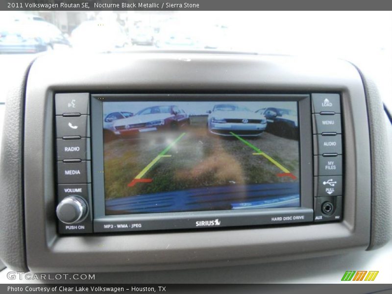 Nocturne Black Metallic / Sierra Stone 2011 Volkswagen Routan SE