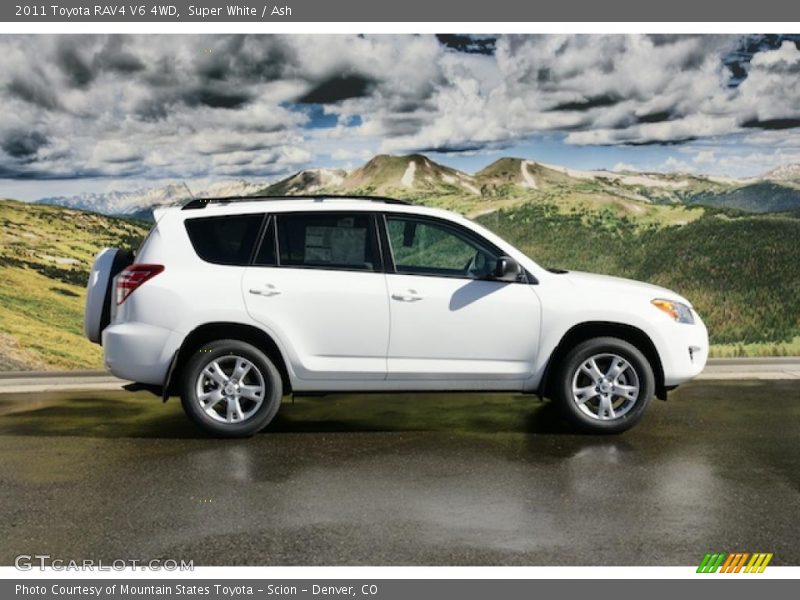  2011 RAV4 V6 4WD Super White