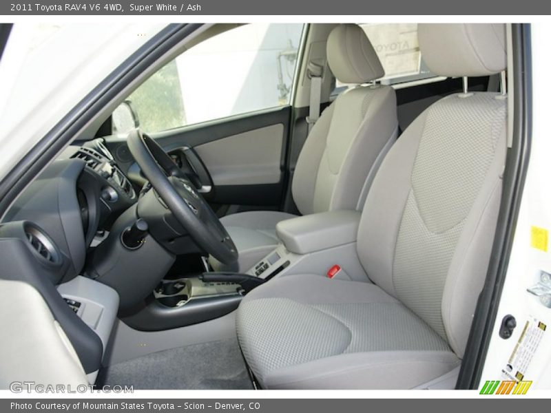  2011 RAV4 V6 4WD Ash Interior