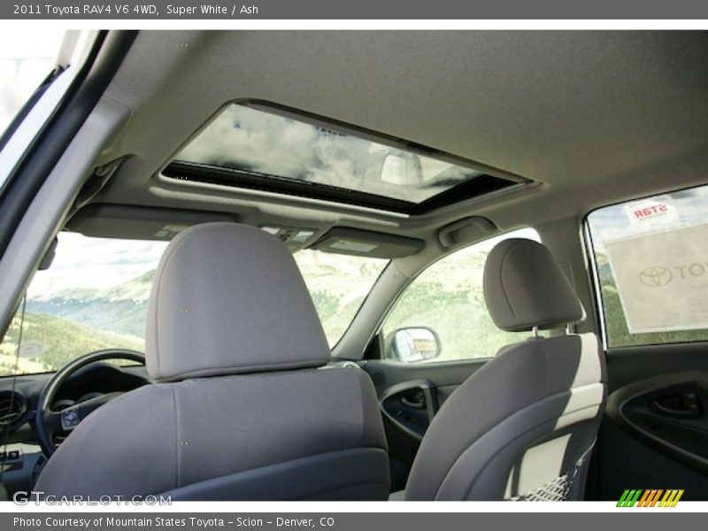 Super White / Ash 2011 Toyota RAV4 V6 4WD