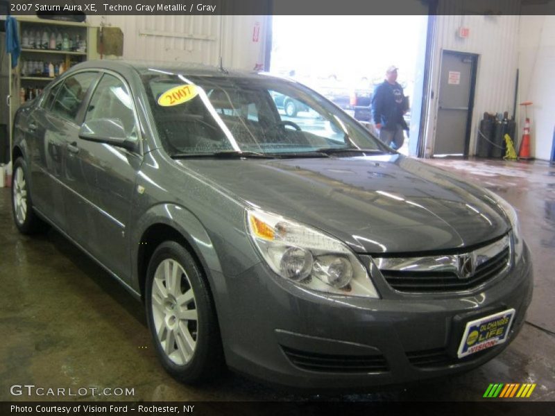 Techno Gray Metallic / Gray 2007 Saturn Aura XE