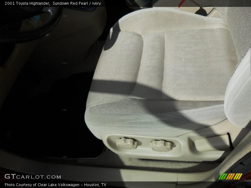Sundown Red Pearl / Ivory 2001 Toyota Highlander