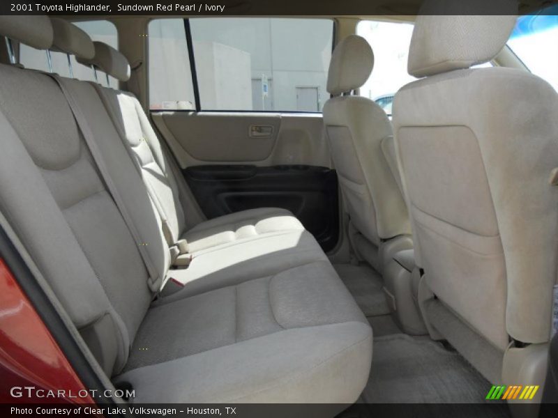Sundown Red Pearl / Ivory 2001 Toyota Highlander