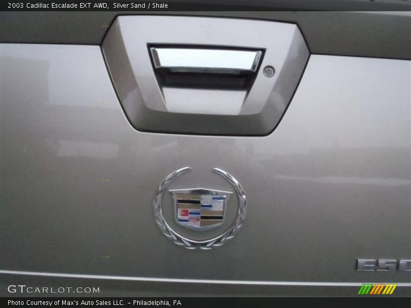 Silver Sand / Shale 2003 Cadillac Escalade EXT AWD