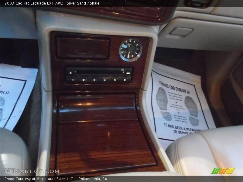 Silver Sand / Shale 2003 Cadillac Escalade EXT AWD